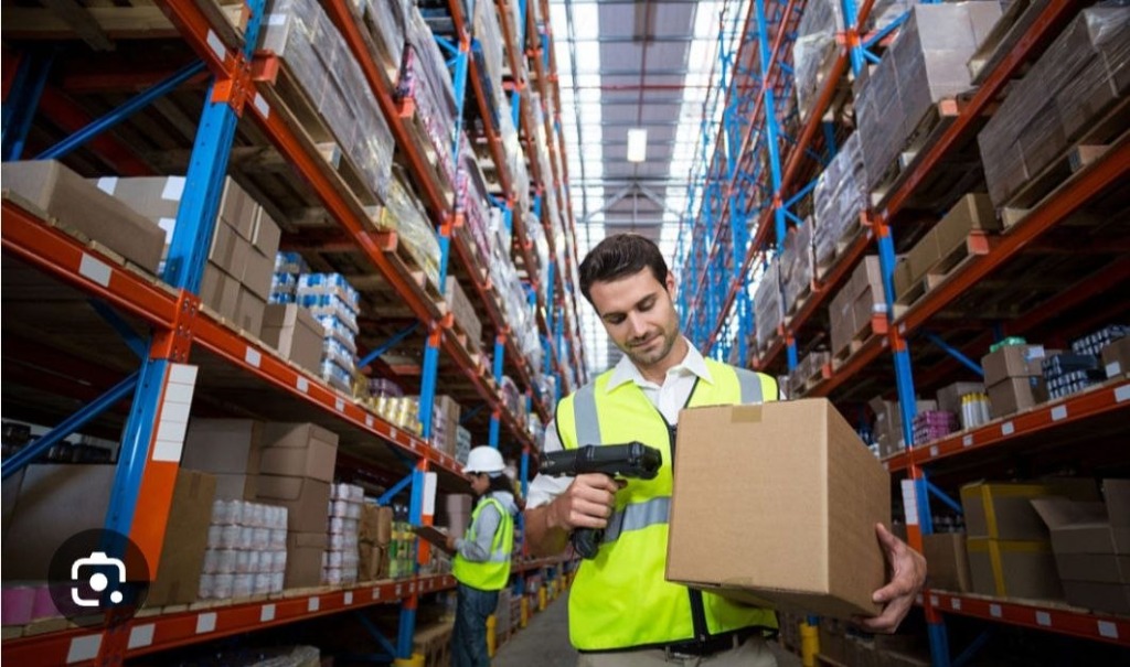 Склад компанії